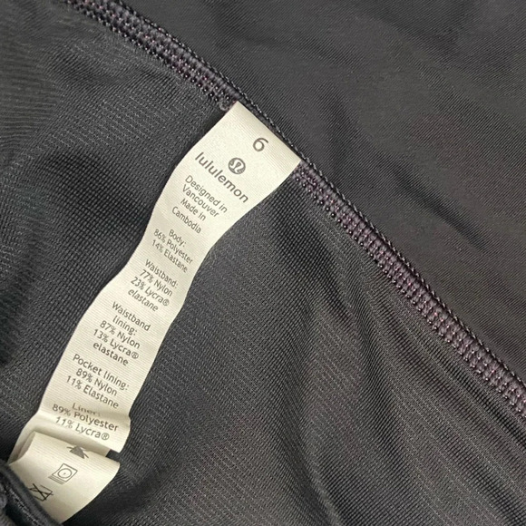 Lululemon Run Times Short II *4" Inseam Red/Black - 27258 - Picture 5 of 8